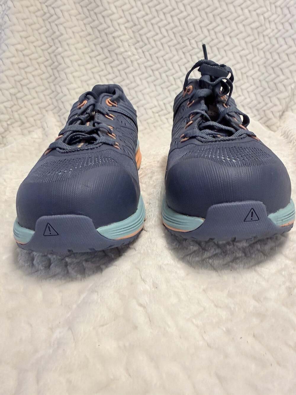 KEEN Utility Vista Energy Work Shoes Women’s 9W Carbon Toe